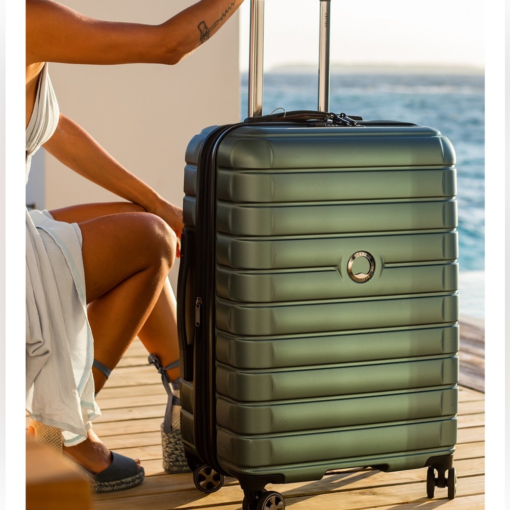Delsey 27 inch expandable luggage with lock